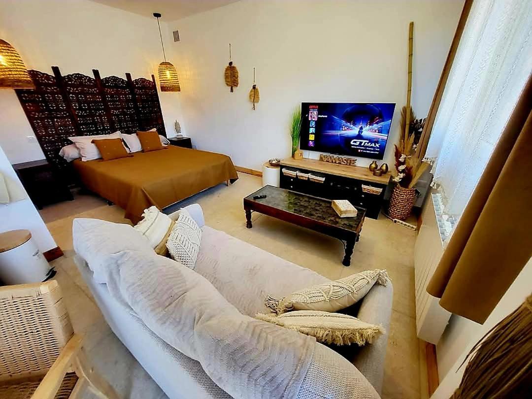 Hotel Gardenhill Cosy Lau-Balagnas Esterno foto